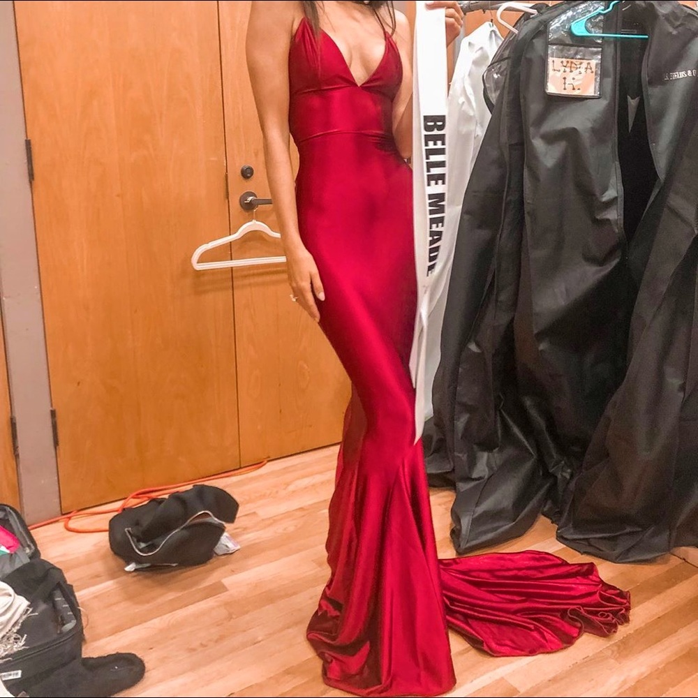 Alamour The Label Pascala Gown Wine Red